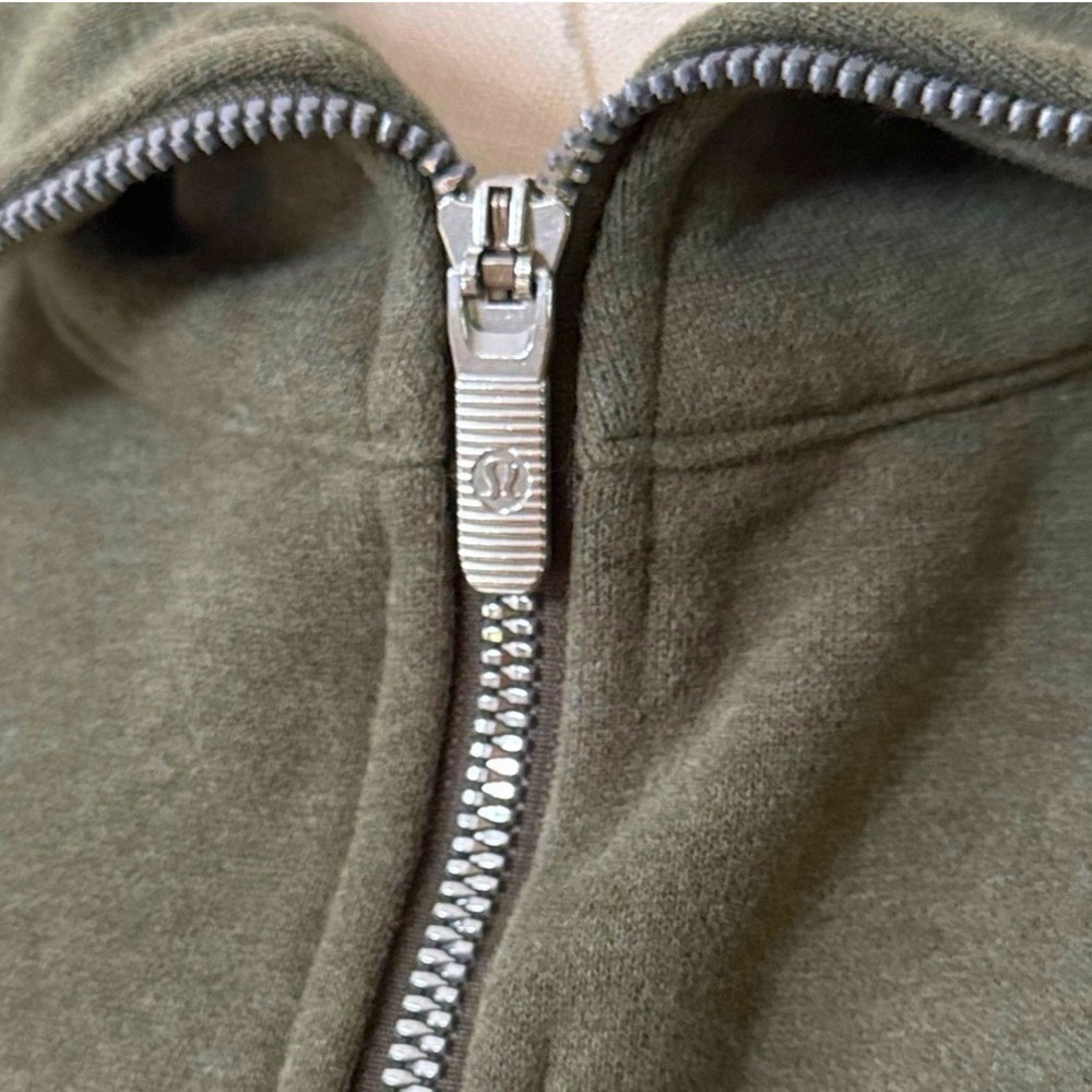 Lululemon Radiant Jacket II Heathered Fatigue Green Zip-Front Women's Jacket 10 - Picture 10 of 15